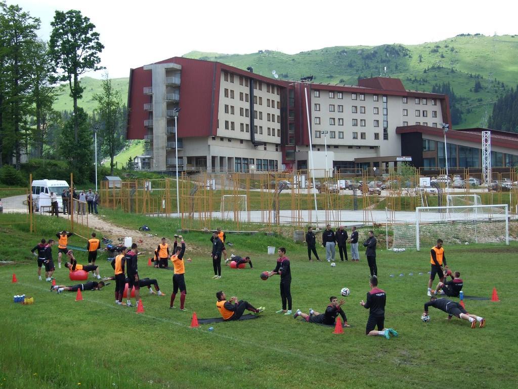 פאלה Hotel Bistrica מראה חיצוני תמונה