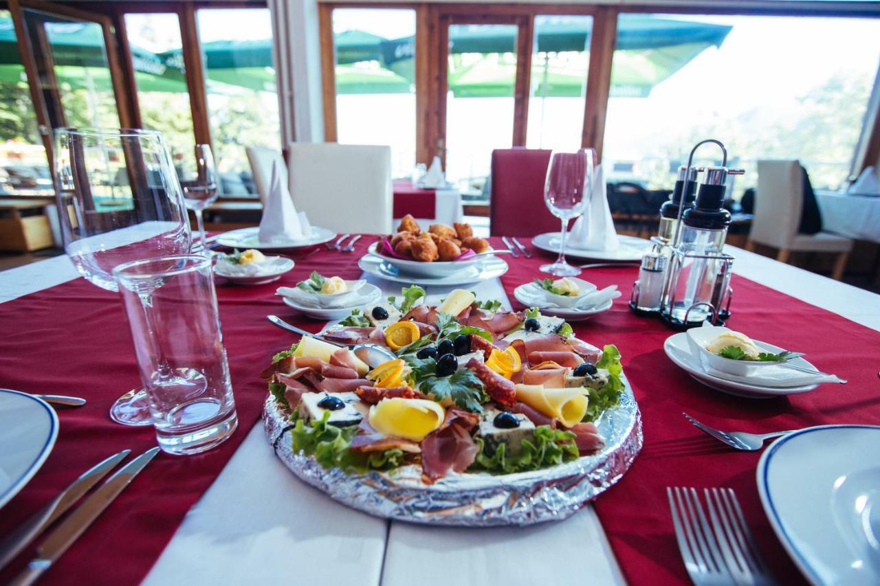 פאלה Hotel Bistrica מראה חיצוני תמונה