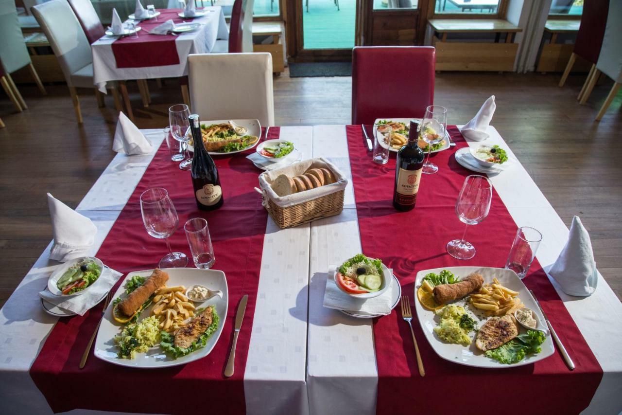 פאלה Hotel Bistrica מראה חיצוני תמונה