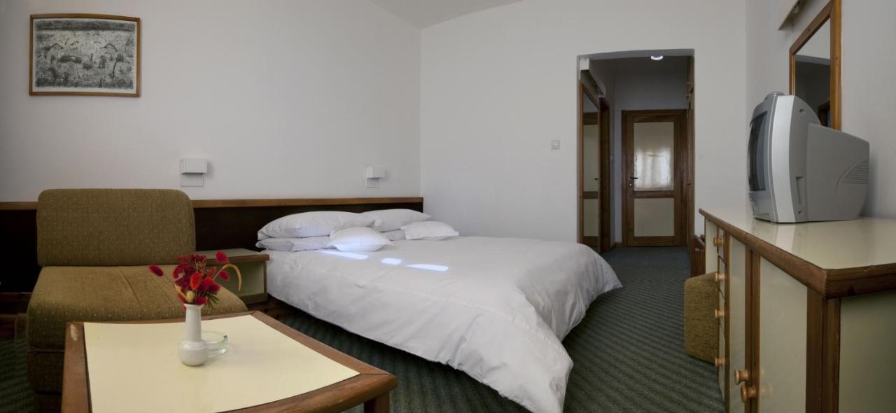 פאלה Hotel Bistrica מראה חיצוני תמונה