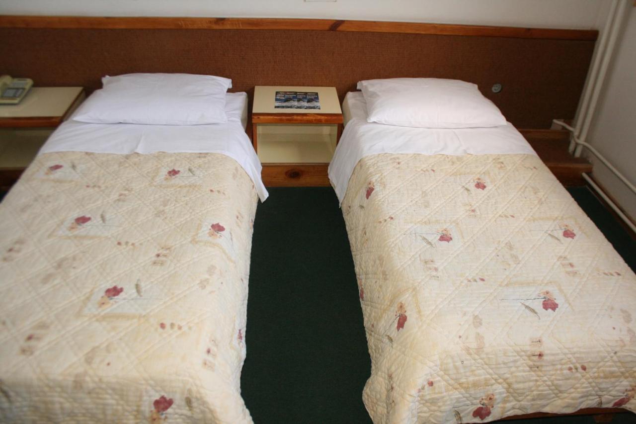 פאלה Hotel Bistrica מראה חיצוני תמונה